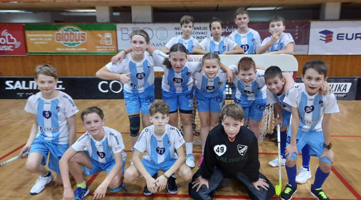 Mladší žáci odehráli turnaje v domácím prostředí i v Chomutově